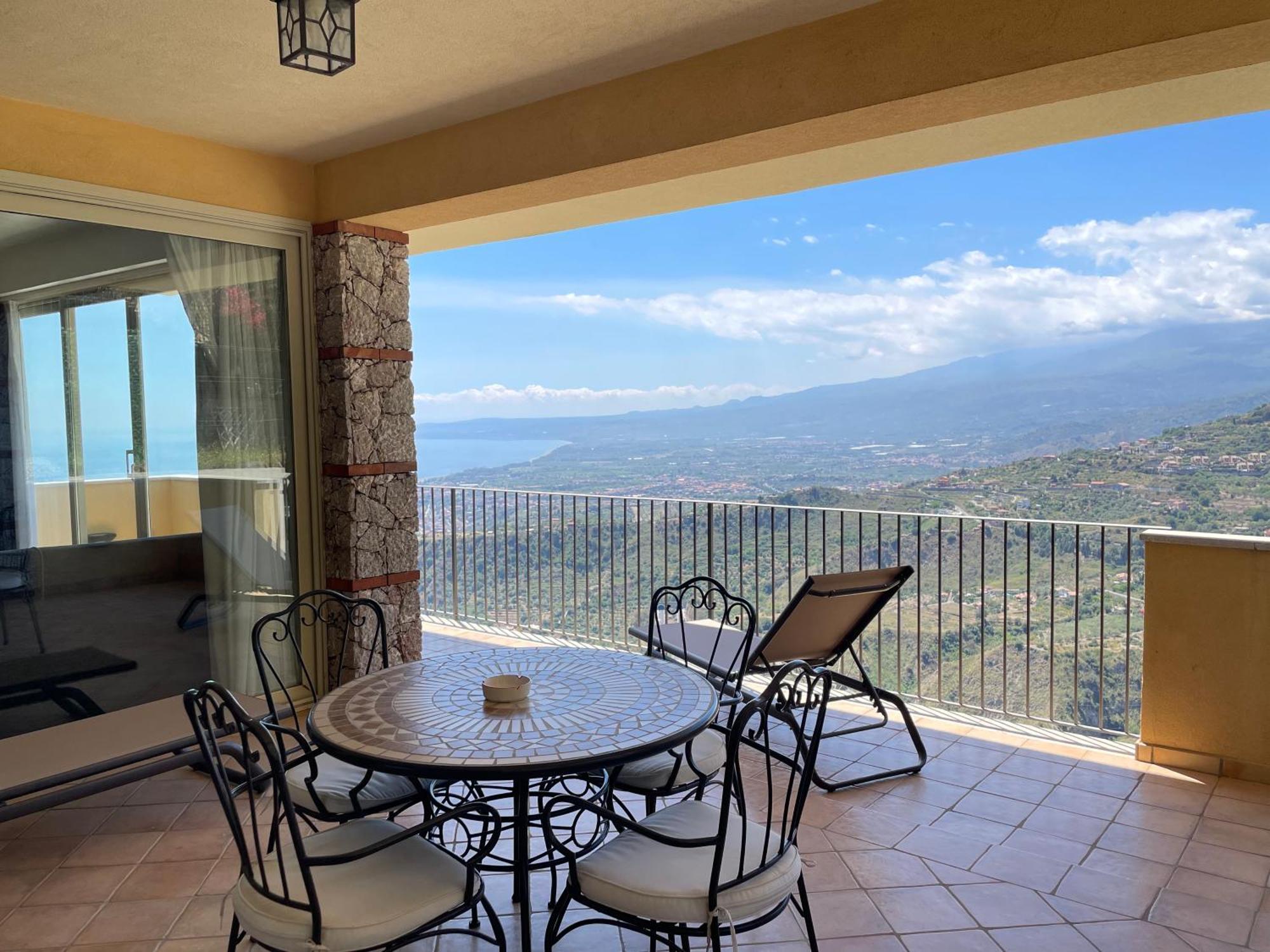 Villa Da Vinci Luxury Panoramic Apartments - Taormina Rooms Collection Kültér fotó