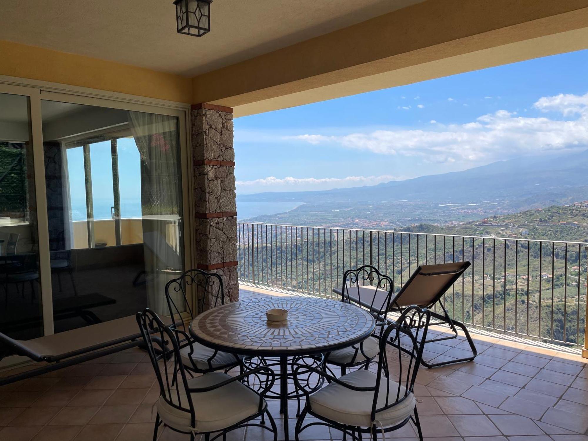 Villa Da Vinci Luxury Panoramic Apartments - Taormina Rooms Collection Kültér fotó